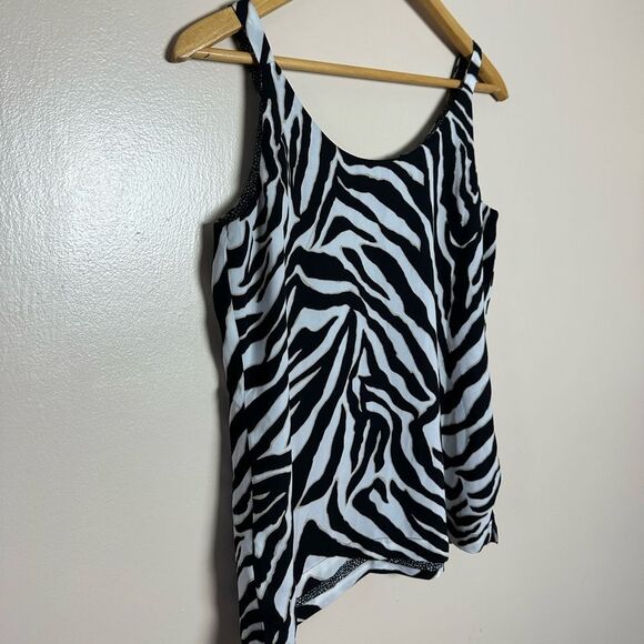 CLEARANCE! Zebra WHBM Tank Size XXS EUC - Picture 4 of 5